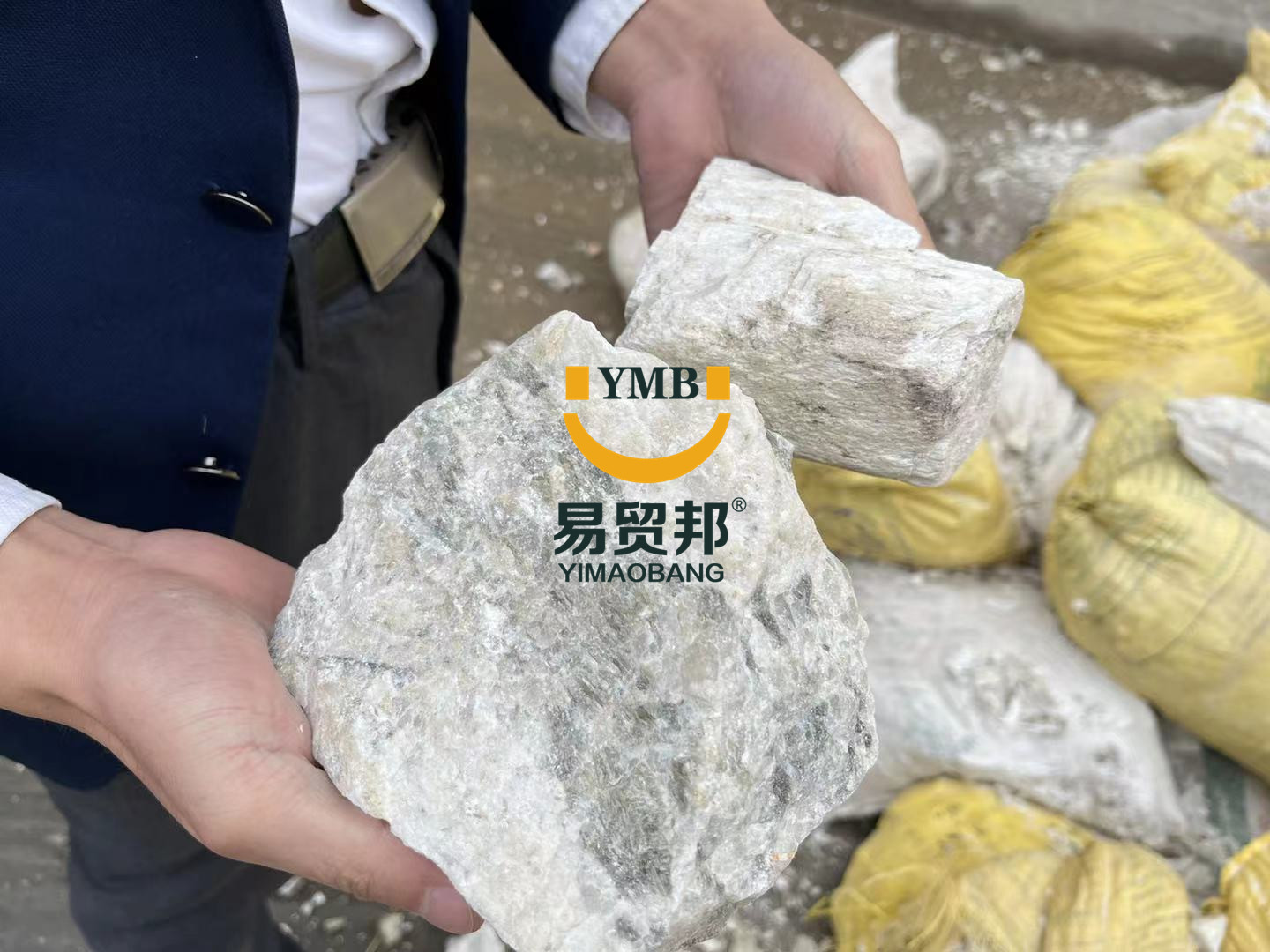 微信图片_20230112144625_副本.jpg